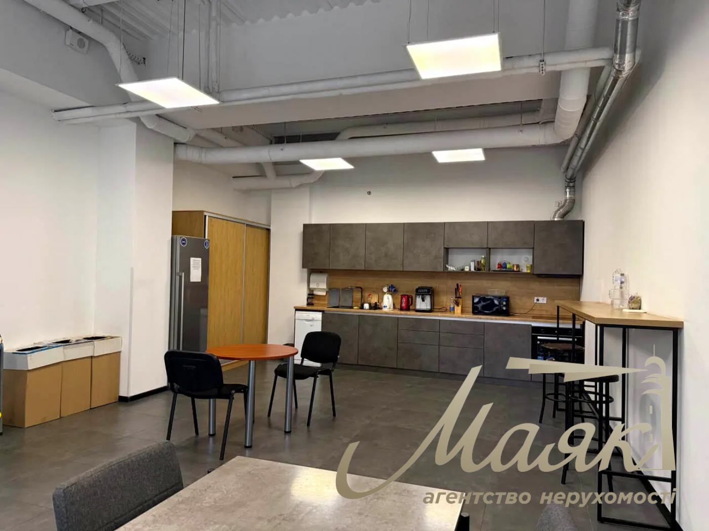 Оренда офісу 630 м2 у БЦ вул.Гайдара 58/10, Олімпійська