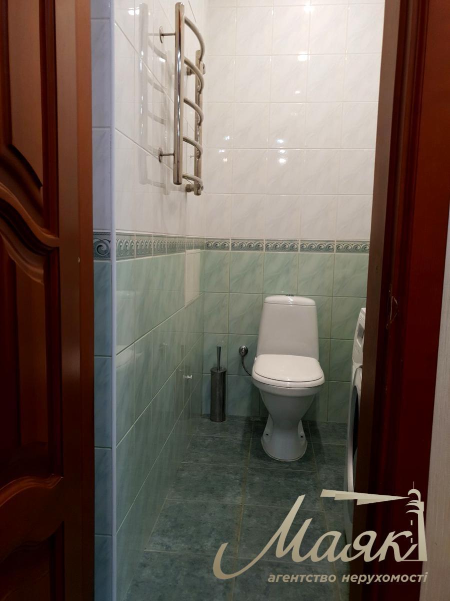 For sale 3-room apartment 107m2, Poznyaki, Anna Akhmatova str. 16-B, Darnytskyi district