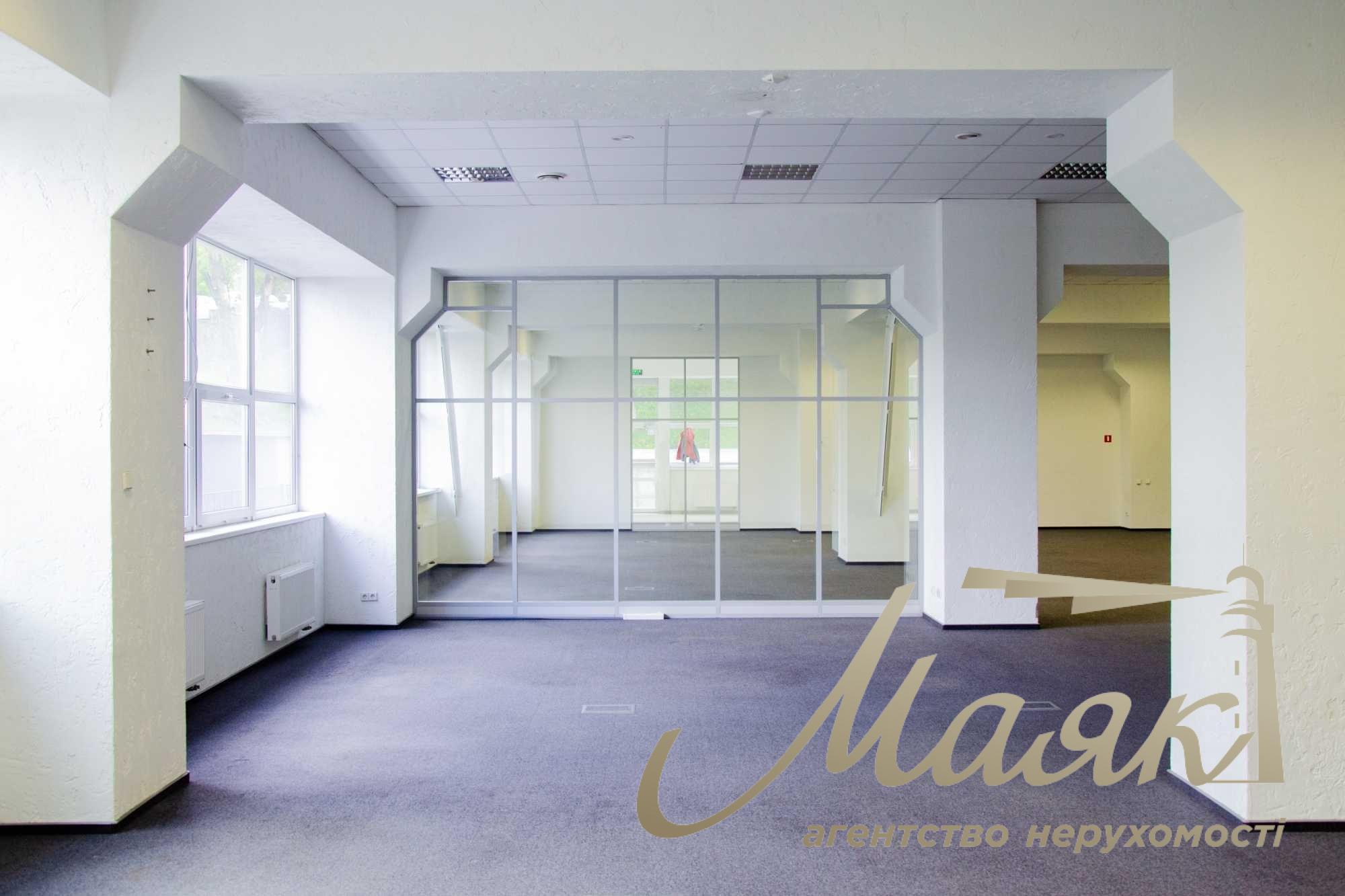Оренда офісу 1016 м2 у БЦ Victoria Park, метро Васильківська