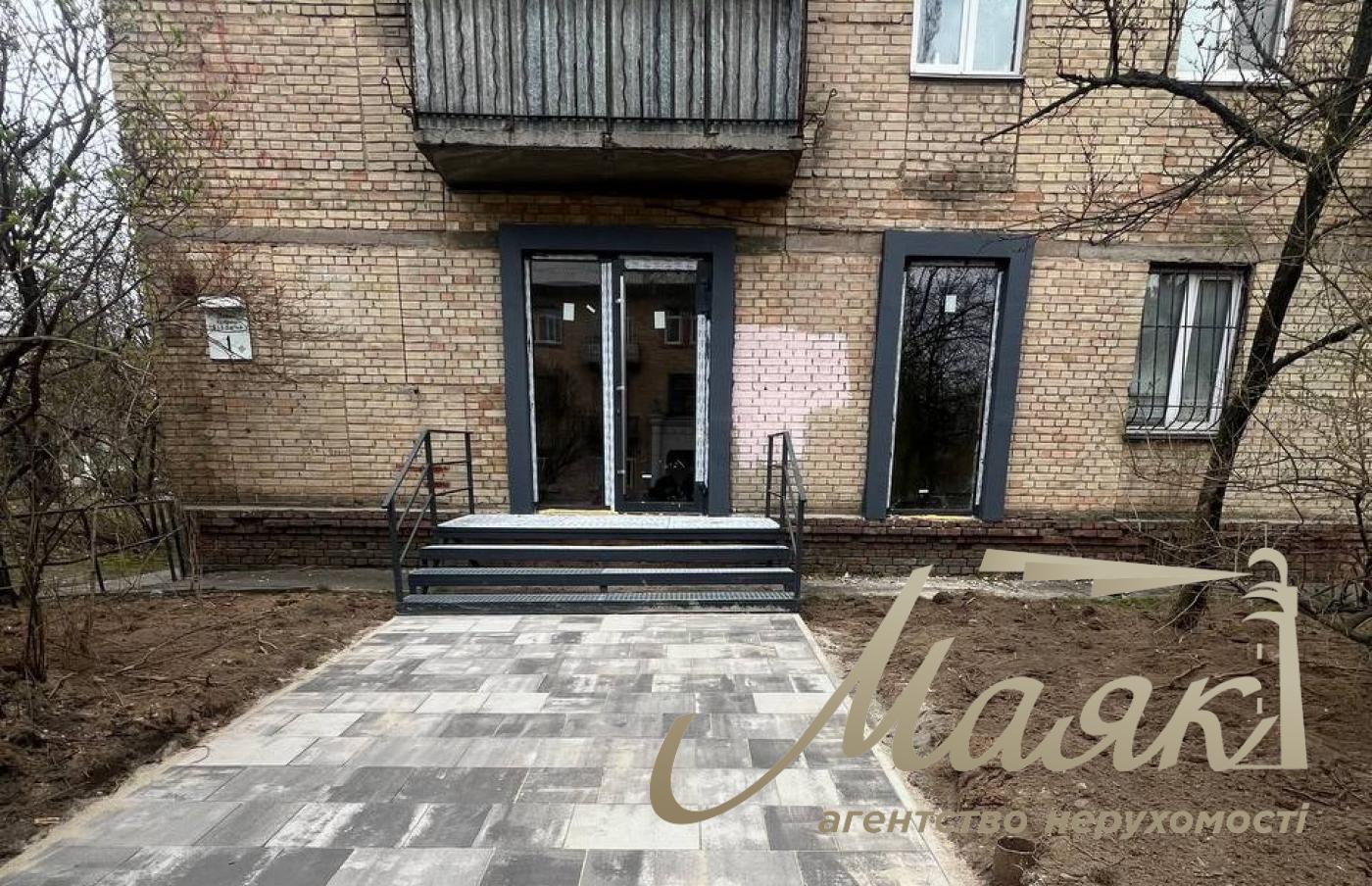 Оренда комерційного приміщення 43 м.кв. вул. Катерини Білокур, Печерський р-н