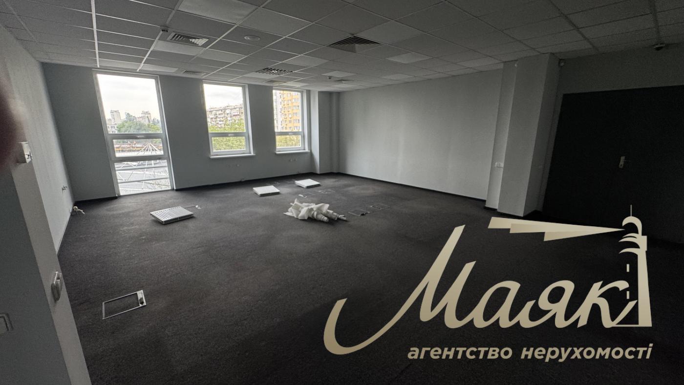 Office for rent 760m2 in BC on Obolon, Avtozavodskaya, Kurenevka