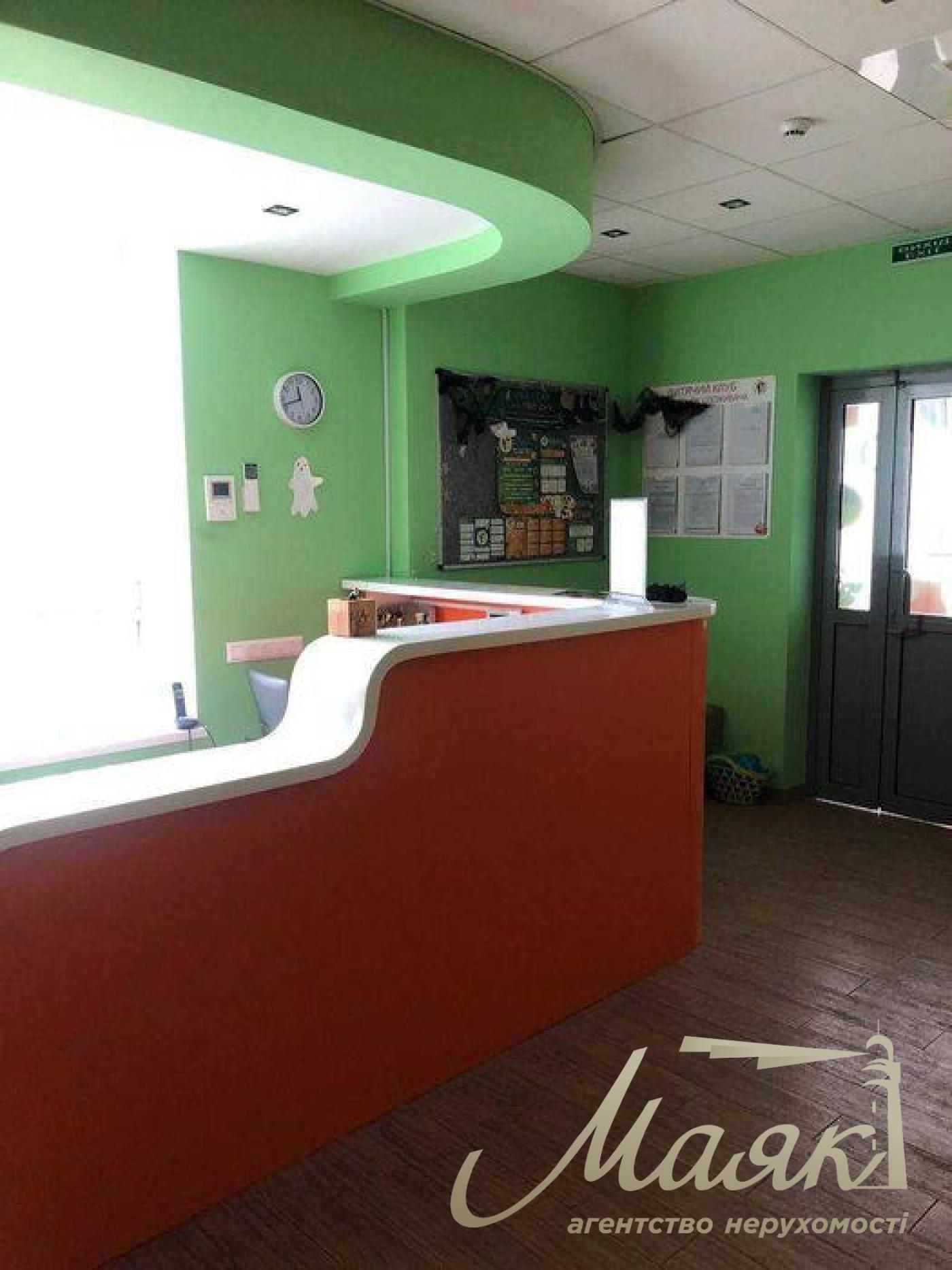 Продаж комерції 334м2, ЖК Централ Парк