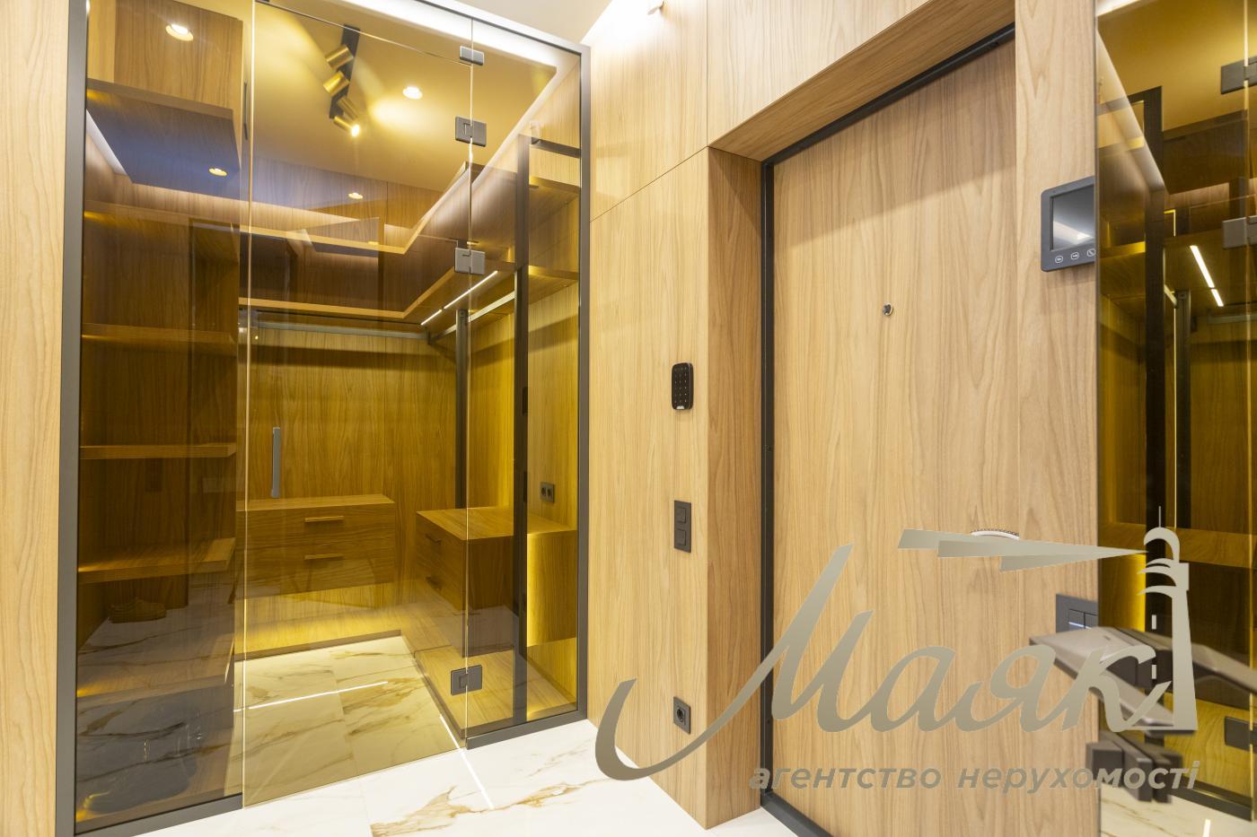 Продажа 2к квартиры 50м2, ЖК Французский квартал 2, ул. Джона Маккейна, Печерський район.