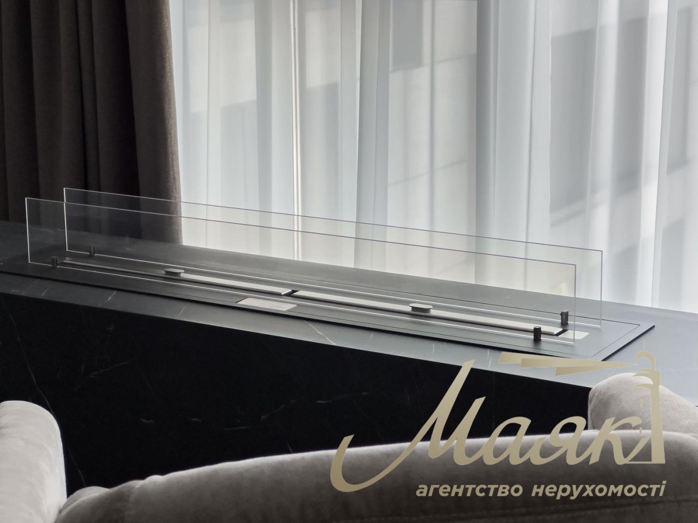 Rent of an exclusive apartment 300m2 in the residential complex Chicago Central house, Antonovicha st. (Gorky), 44