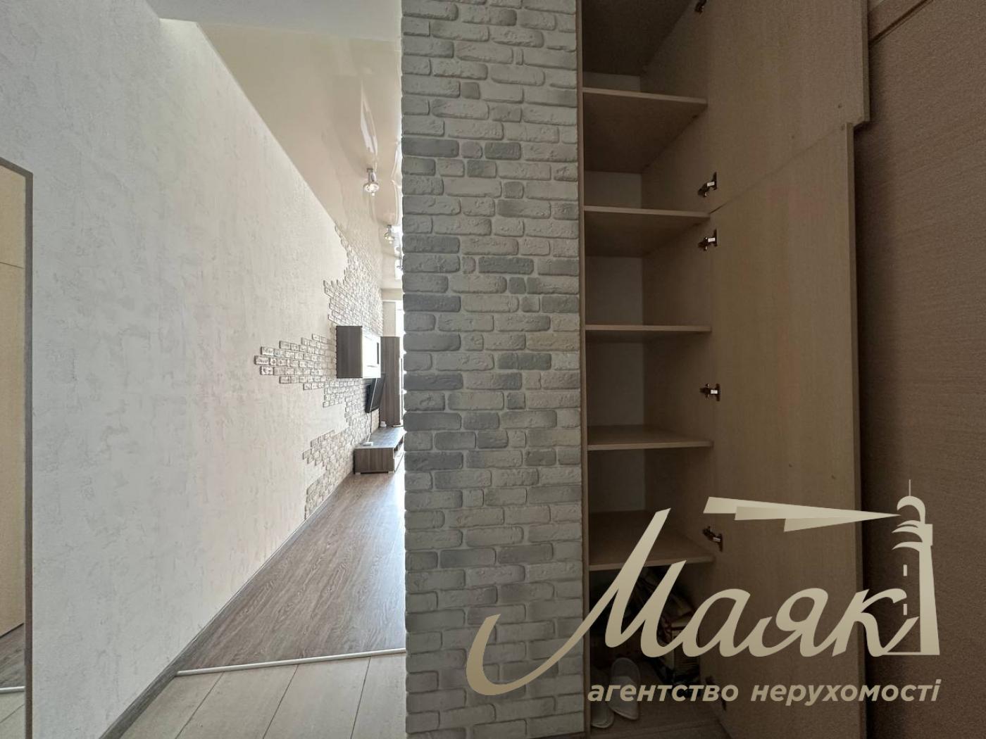 Аренда 1 комнатной квартиры в ЖК Елегант, ул.Жилянская 118, метро Университет