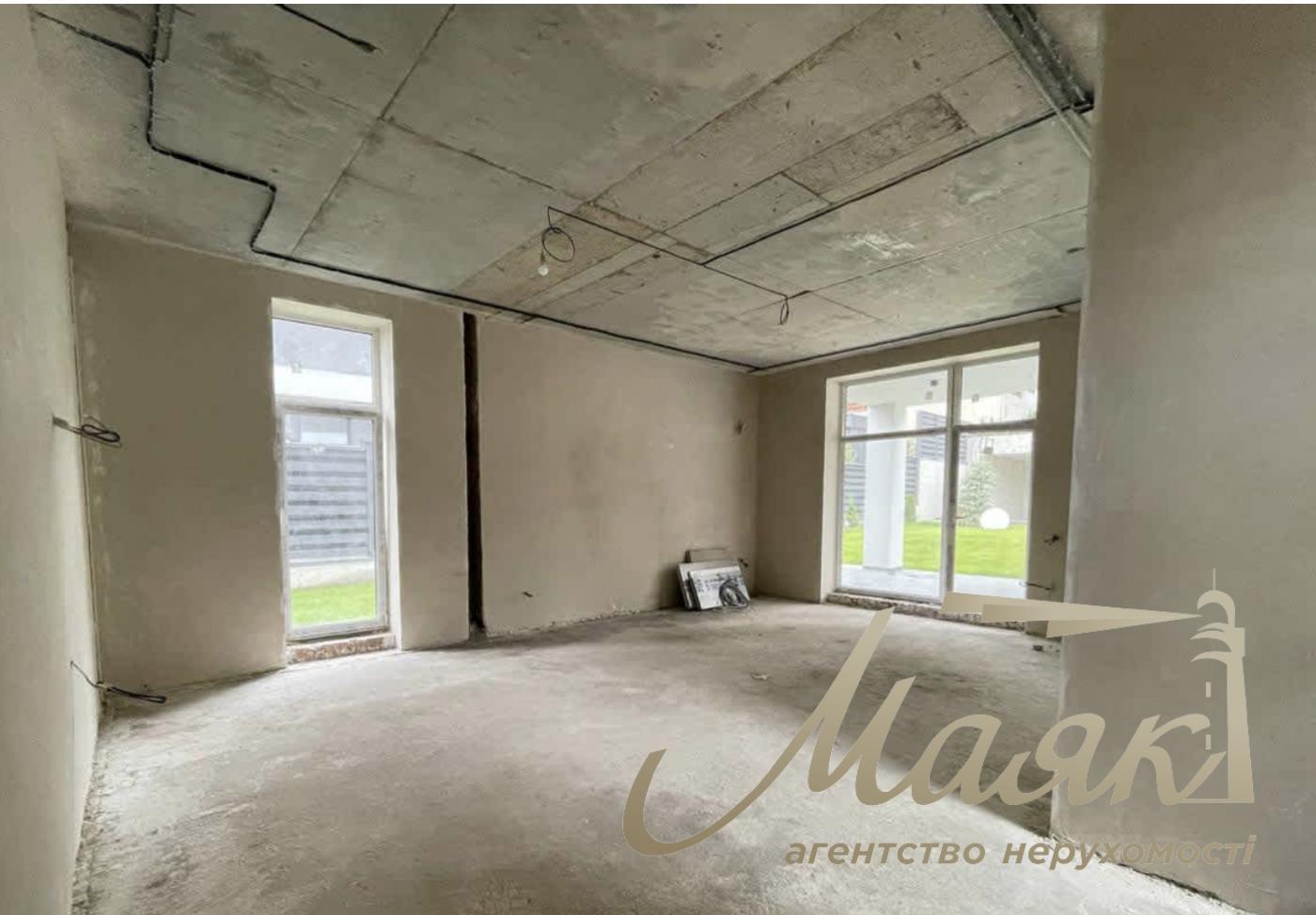 Продаж 2-х поверхового будинку 300м2 в КМ "Нова Ходосівка", Києво-Святошинський район