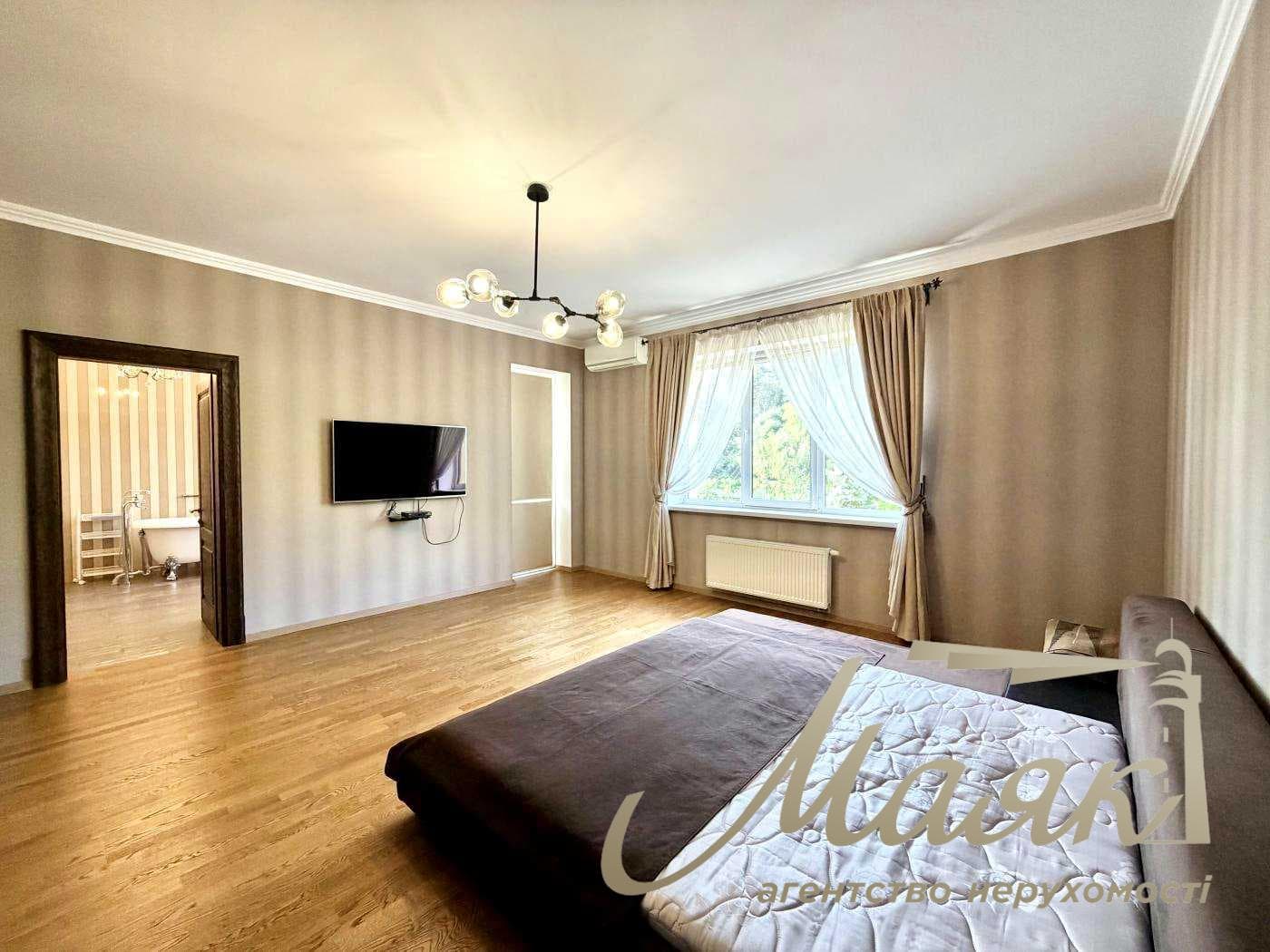 Townhouse for rent: 292 m², 3 bedrooms, terrace with waterfront access, self-contained; Kozin/Koncha-Zaspa village, Anatoliy Solovyanenko Street, Kyiv Oblast, Obukhiv direction