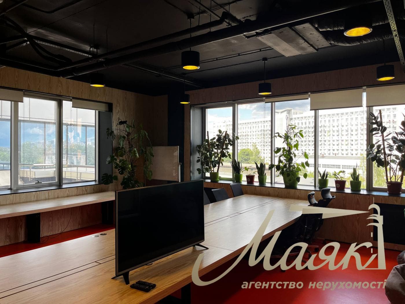 Fully renovated office space for rent, 1,006 m², 6 Havel Street, Solomenka
