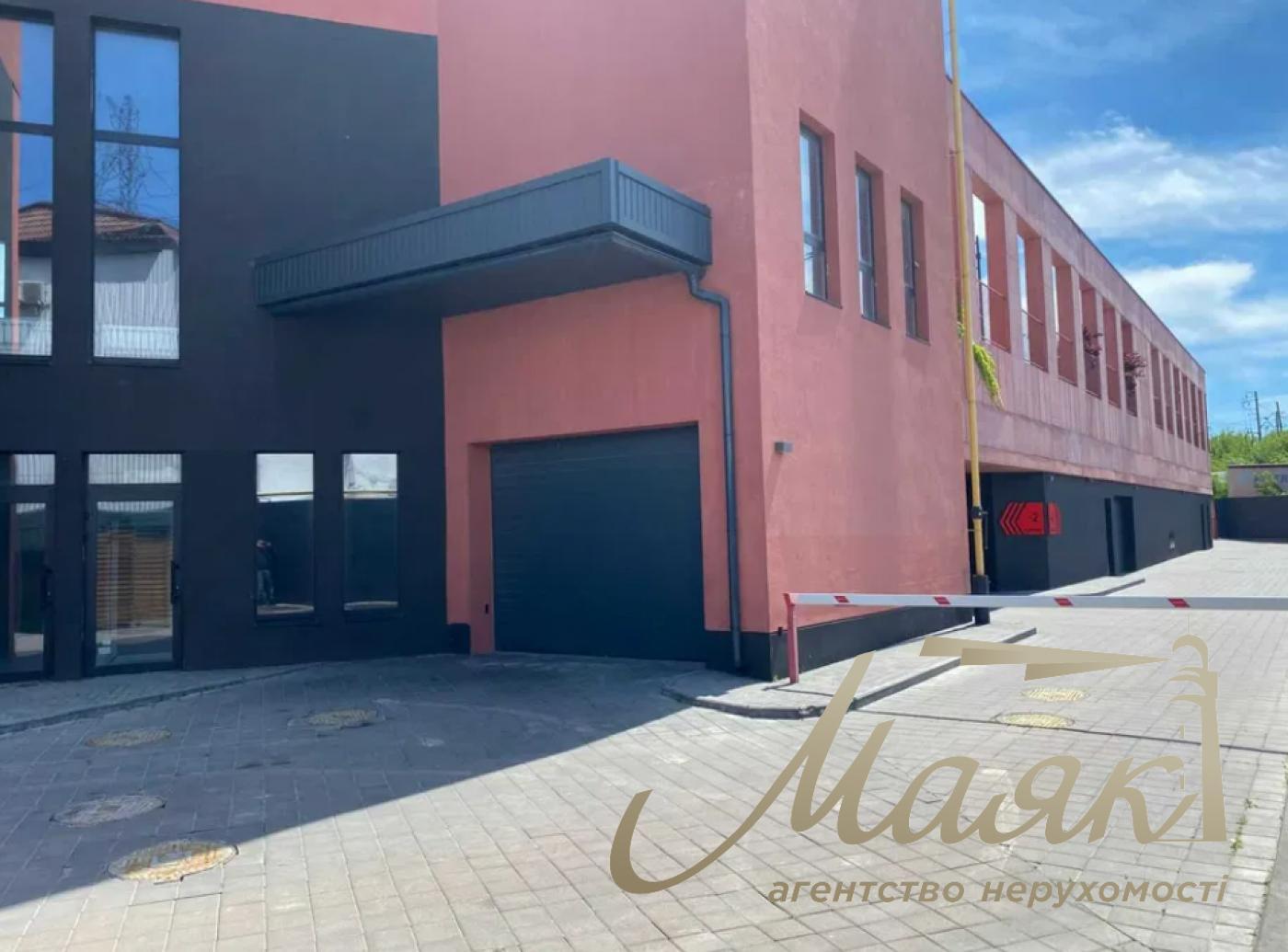 Office for rent 700 m2, Naberezhno-Rybalskaya st. 27.