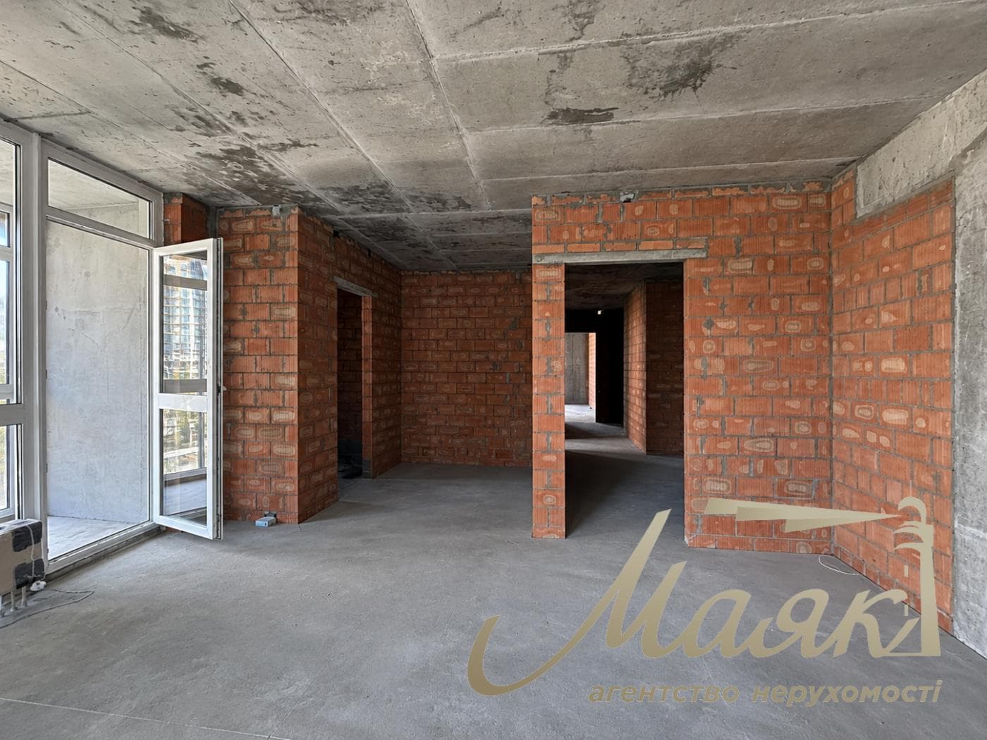 Продаж 4-кімнатної квартири площею 149 м² у ЖК «Французький квартал 2», Печерськ