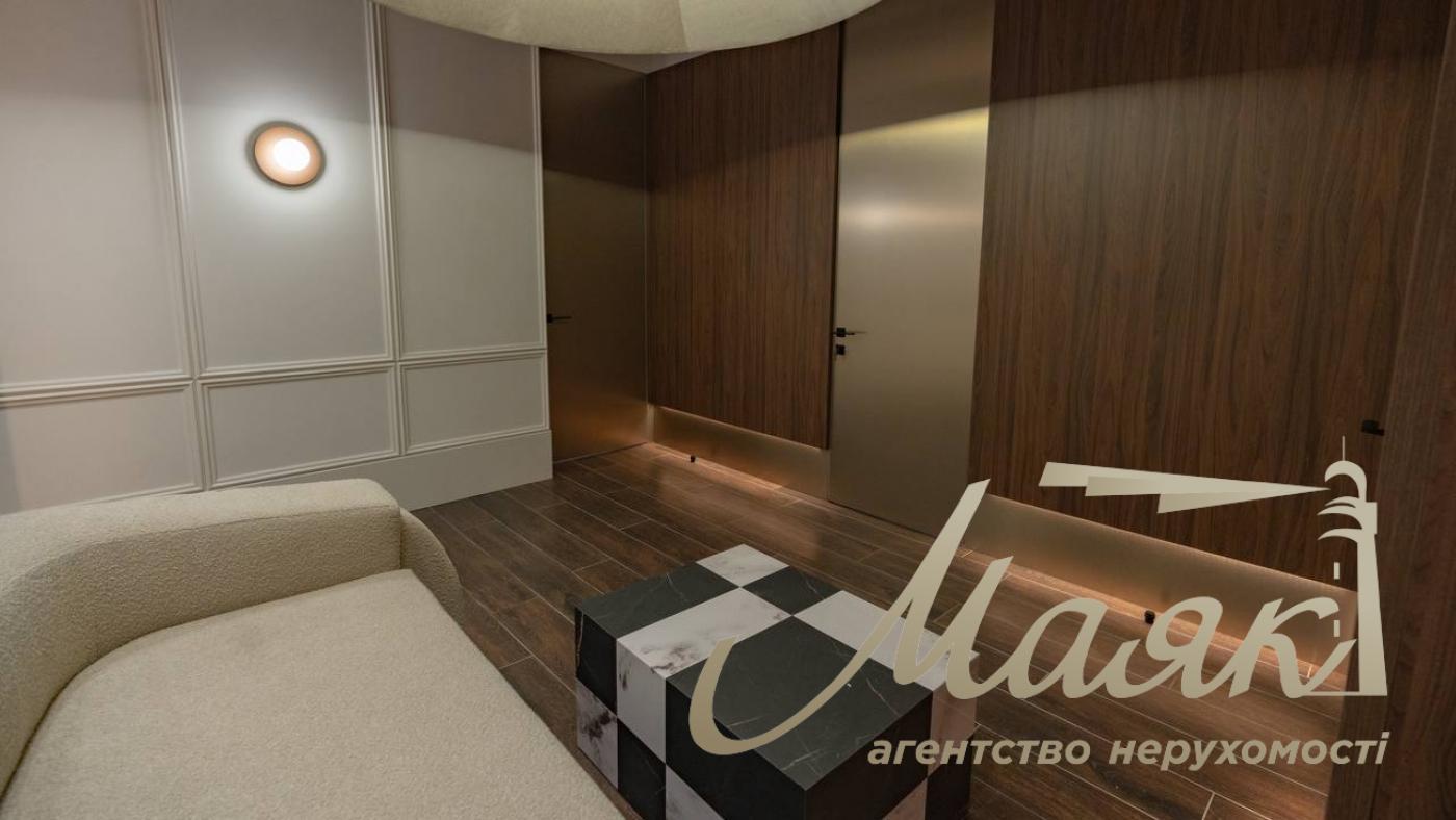 Оренда офісу ЖК Ярославів Град, вул. Бульварно-Кудрявська