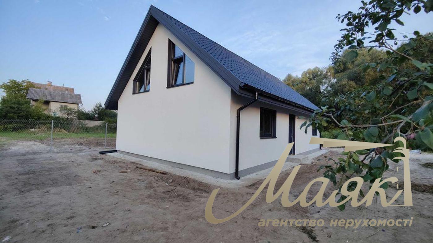 Продажа 2 этажного дома 119 кв.м. Участок 6 соток. с. Княжичи. Лес. Озеро.