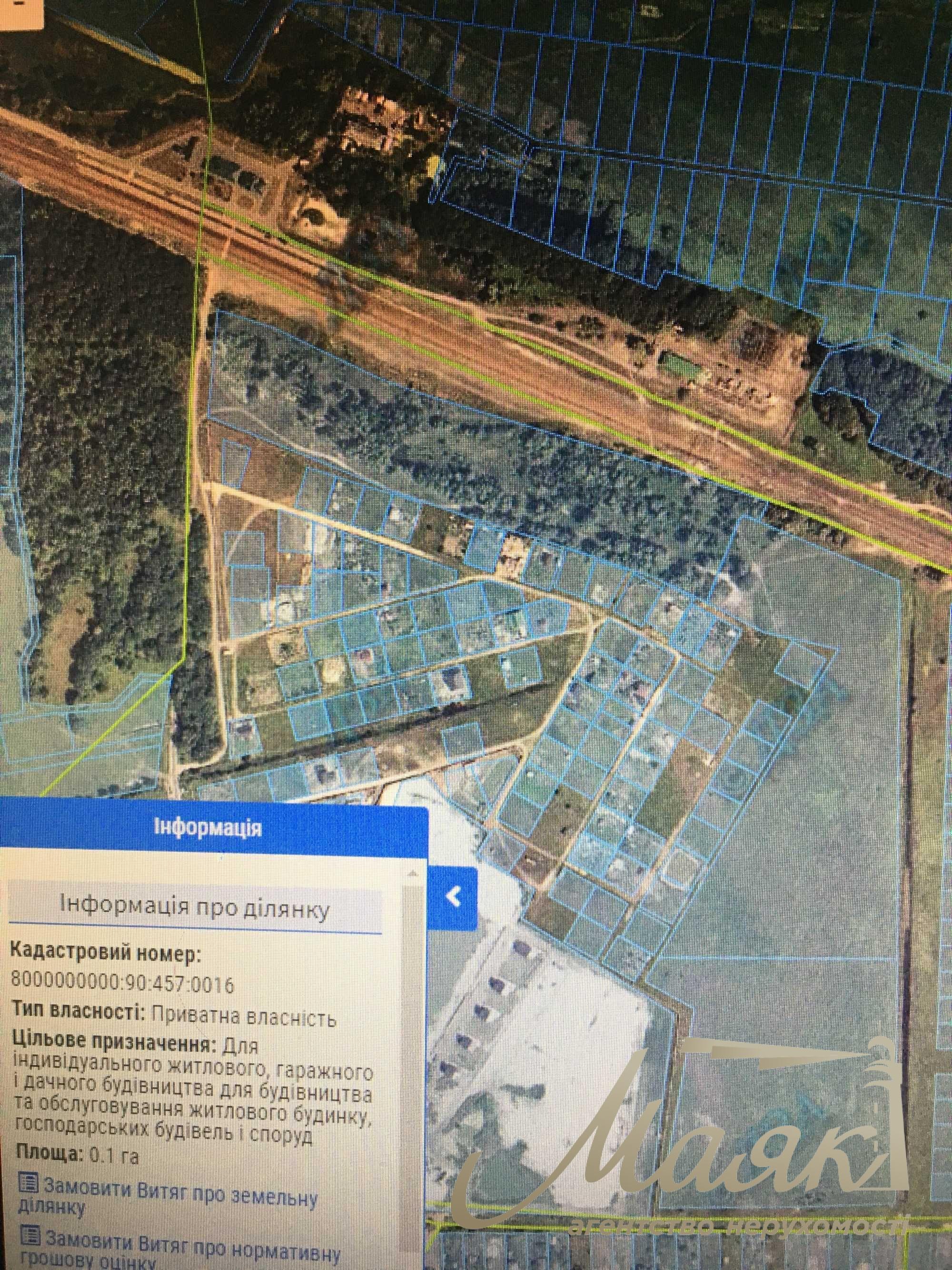 Sale of land for construction in the village of Mrigi, Kyiv region.