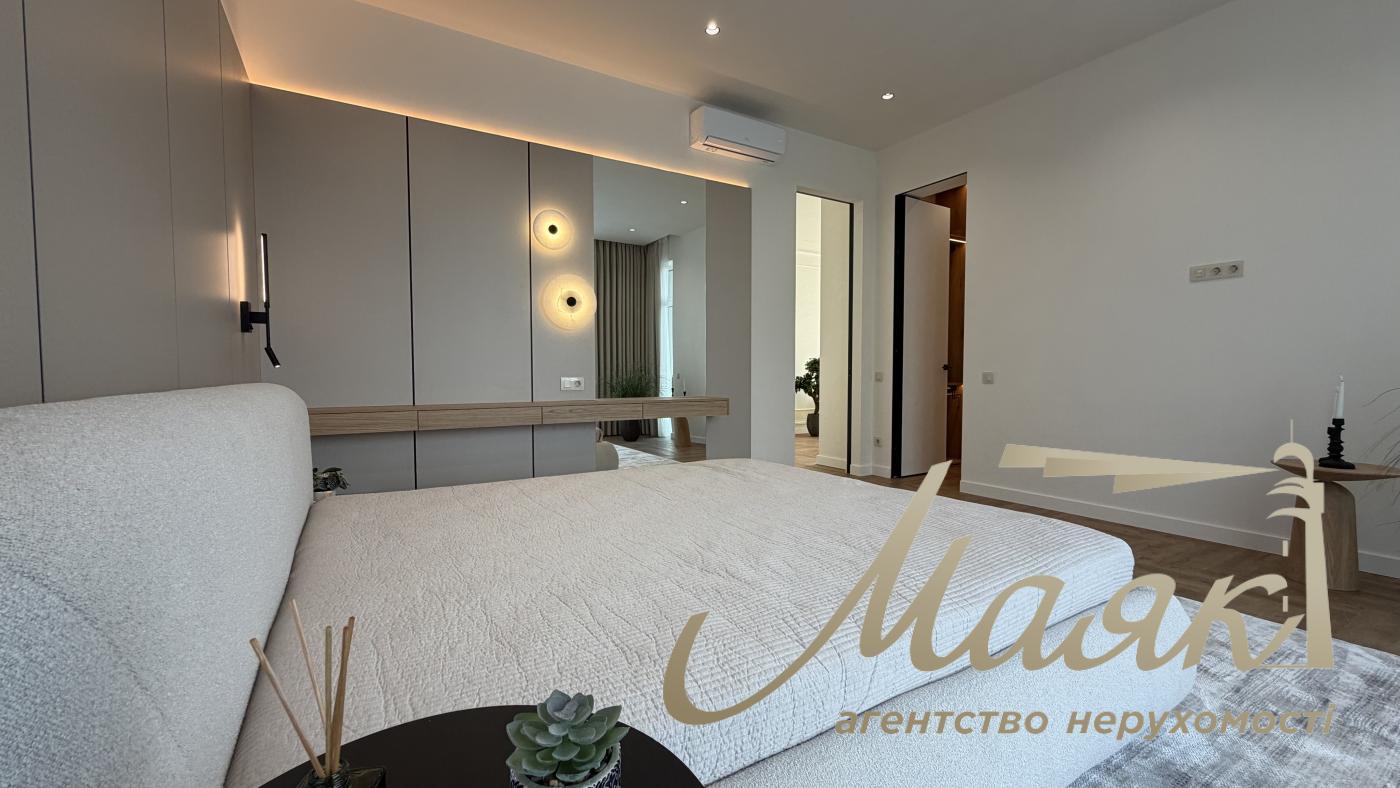 Продаж 2-х поверхового будинку 246м2, Ходосівка