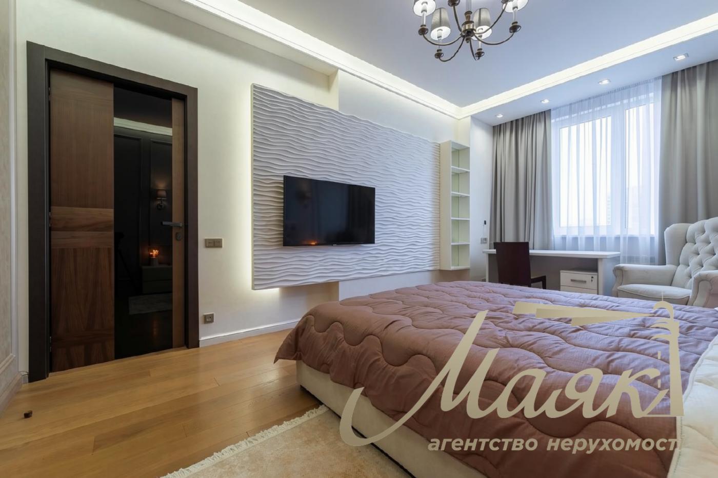 Продаж 3-кімнатної квартири в ЖК Royal Tower, 86м², вул. Саксаганського, 37К, Центр, Київ