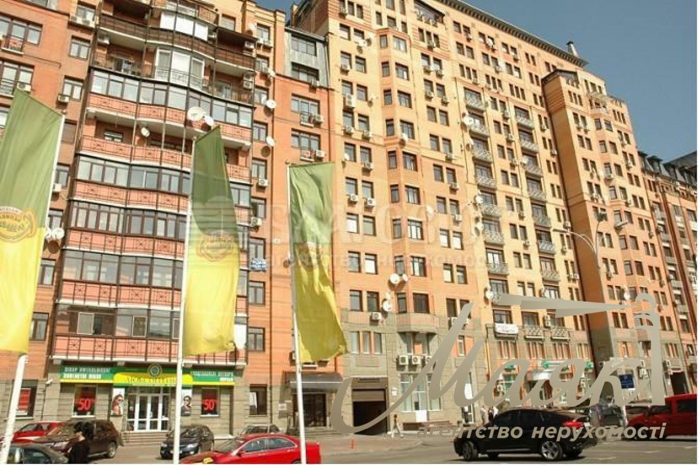 Sale of facade premises on Mirnoho Panasa Street, Pechersk, Kyiv