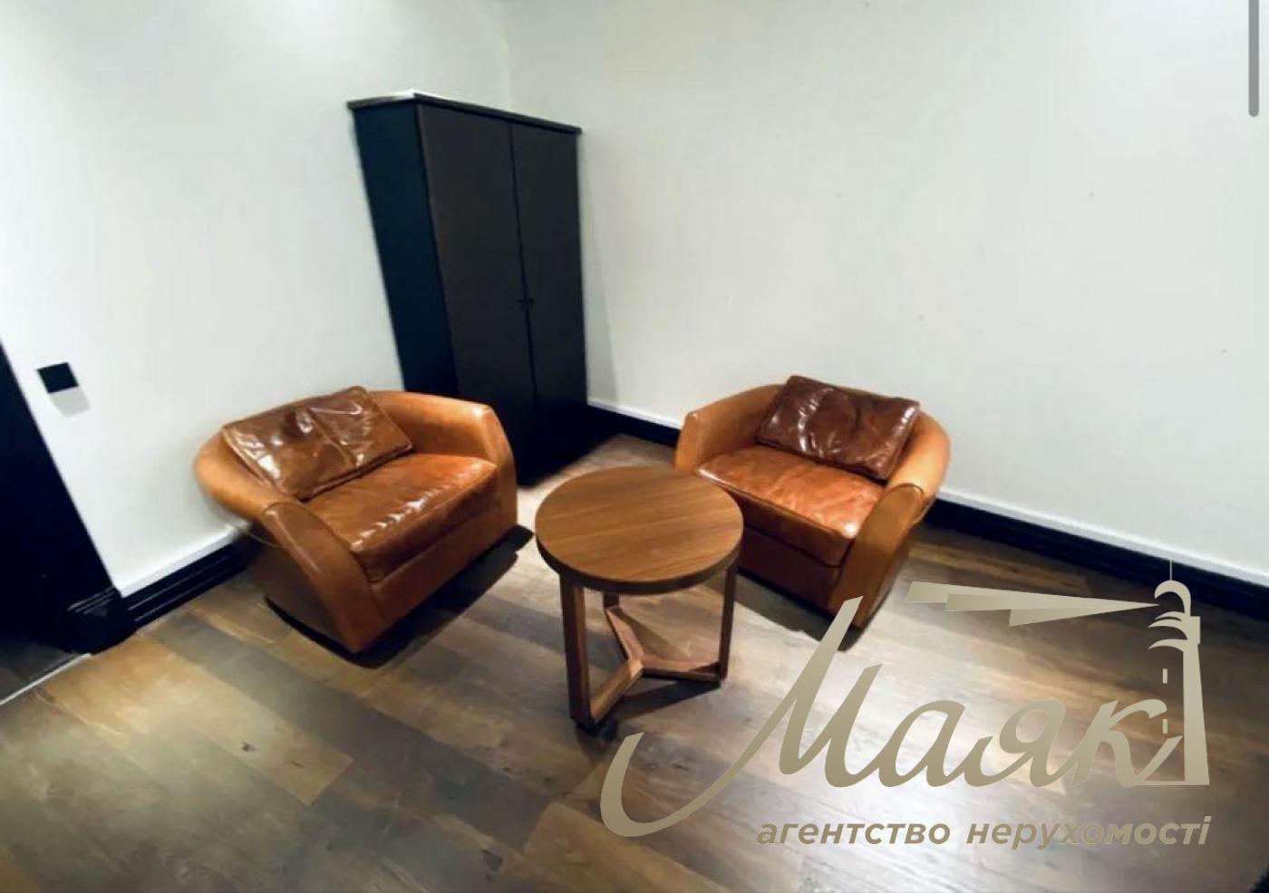 Аренда офиса в историческом центре, ул. Владимирская