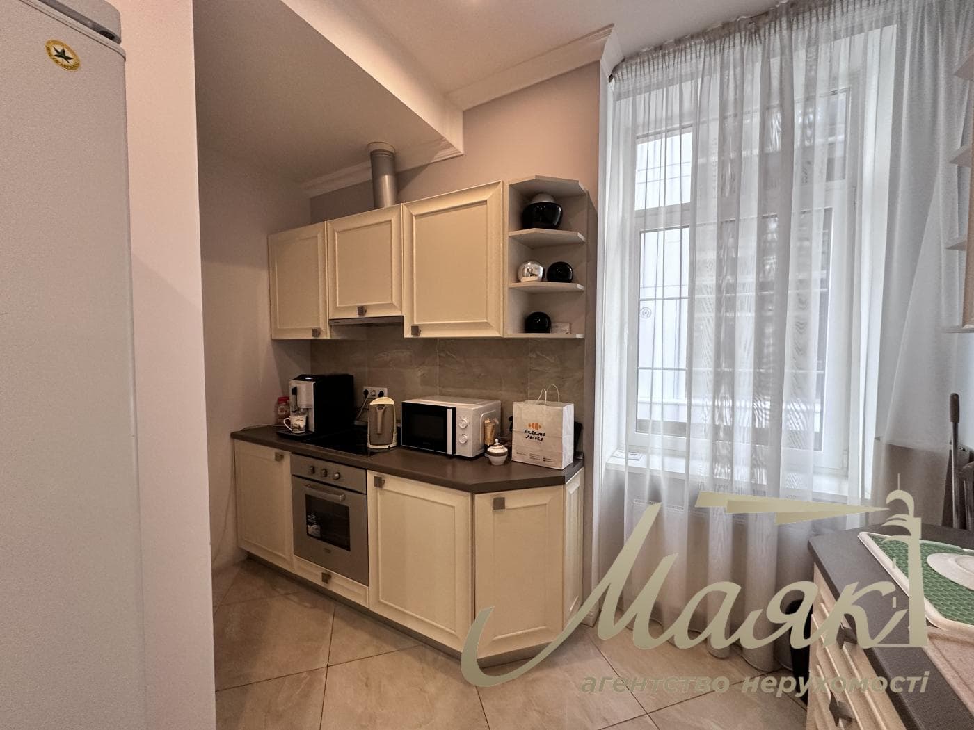 Продаж офісного приміщення площею 103 м², ЖК Botanic House, Печерськ