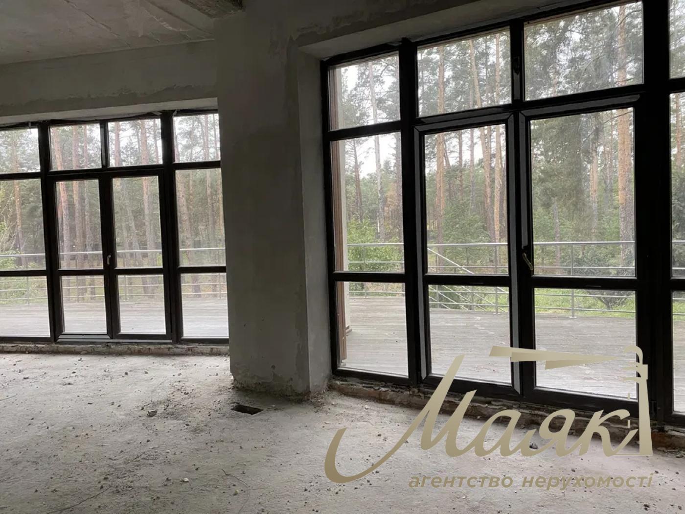 Продаётся дом невероятного, эксклюзивного проекта. Участок — 1,7 га леса высшей категории!