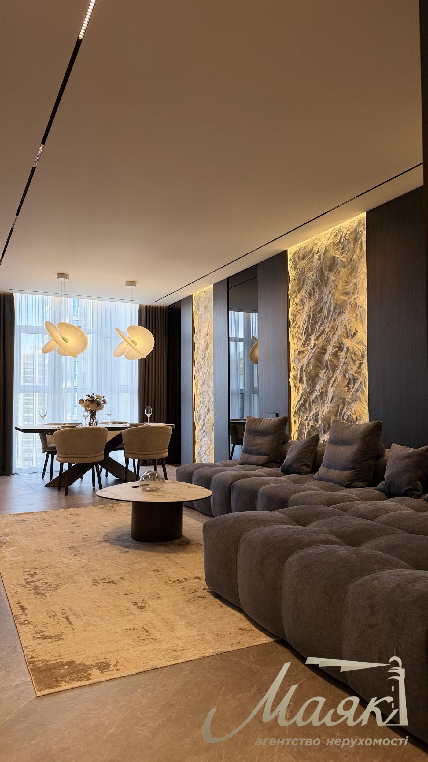 Продаж квартири 118м2 в ЖК Новопечерськие липки, ул. Андрея Верхогляда 15Б. (Михайла Драгомирова)