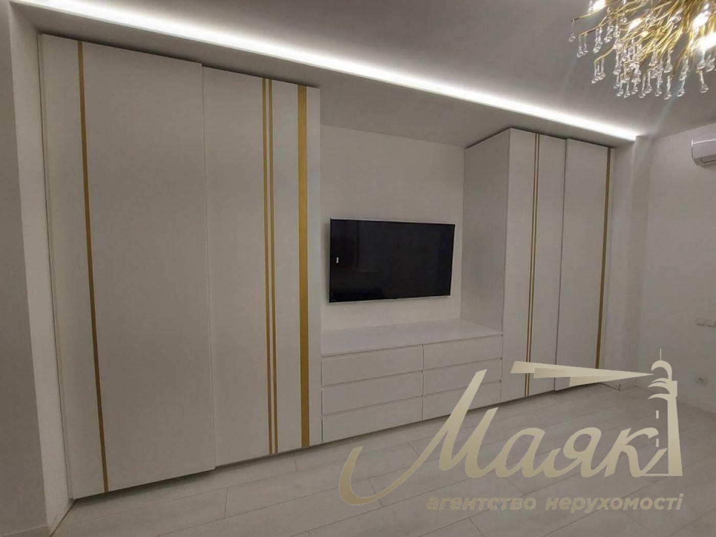 Rent apartment in LCD Delmar, 100m sq. m., Pechersky district