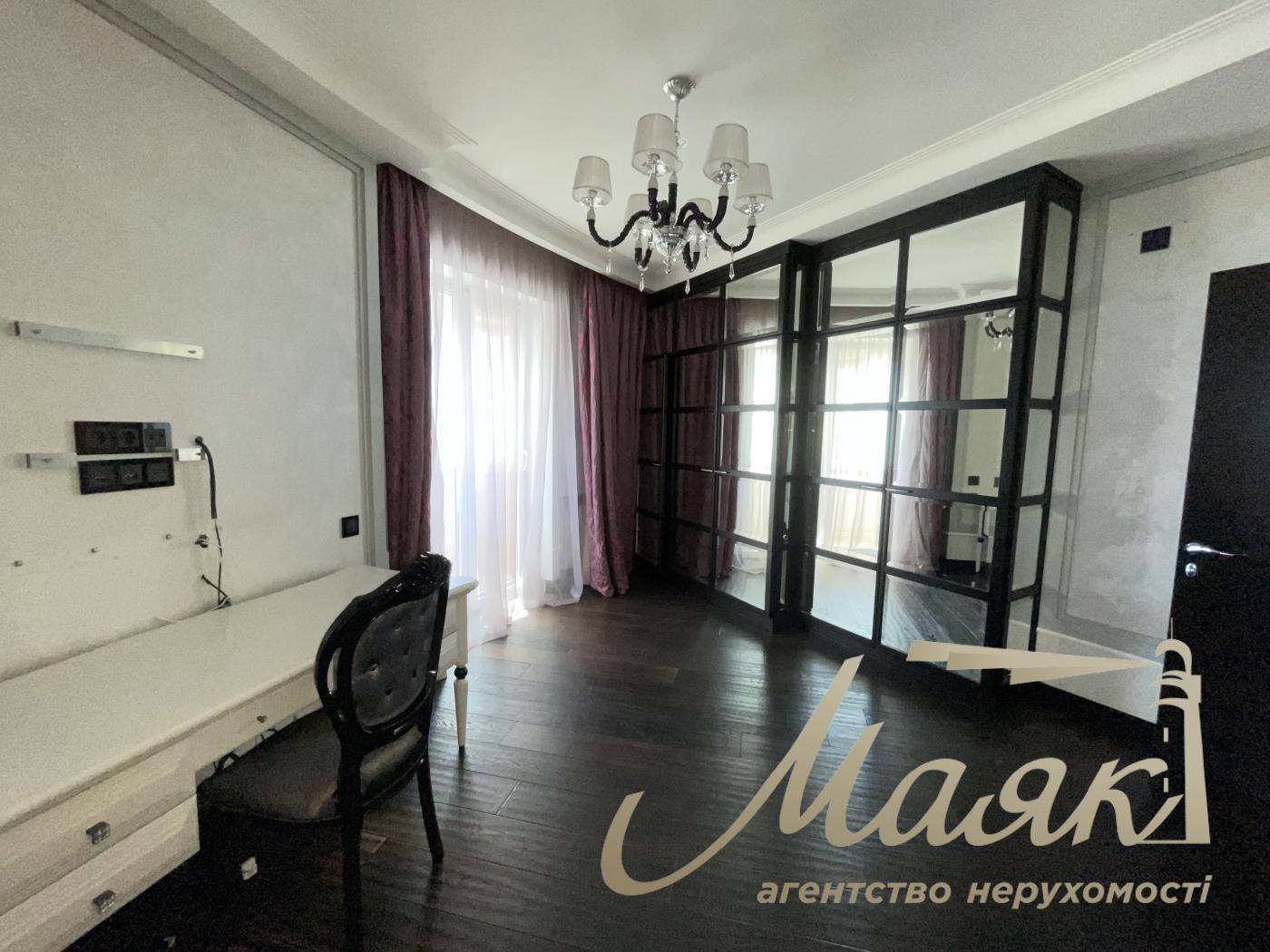 Rent penthouse str. Sribnokilska, Poznyaki, Osokorki