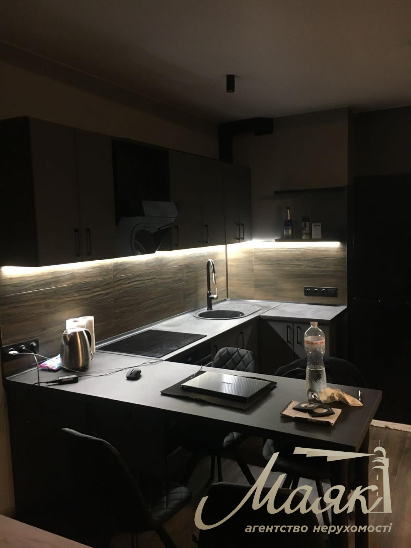 Продажа 2к-квартиры 53,8 м2  бул. Гашека Ярослава, Соцгород, Киев