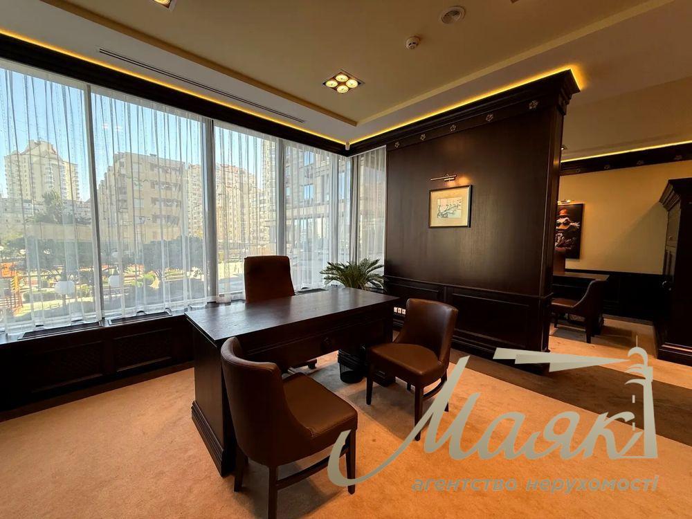 Office space for rent 120 m2 in Obolon Residence Minskskaya Residential Complex