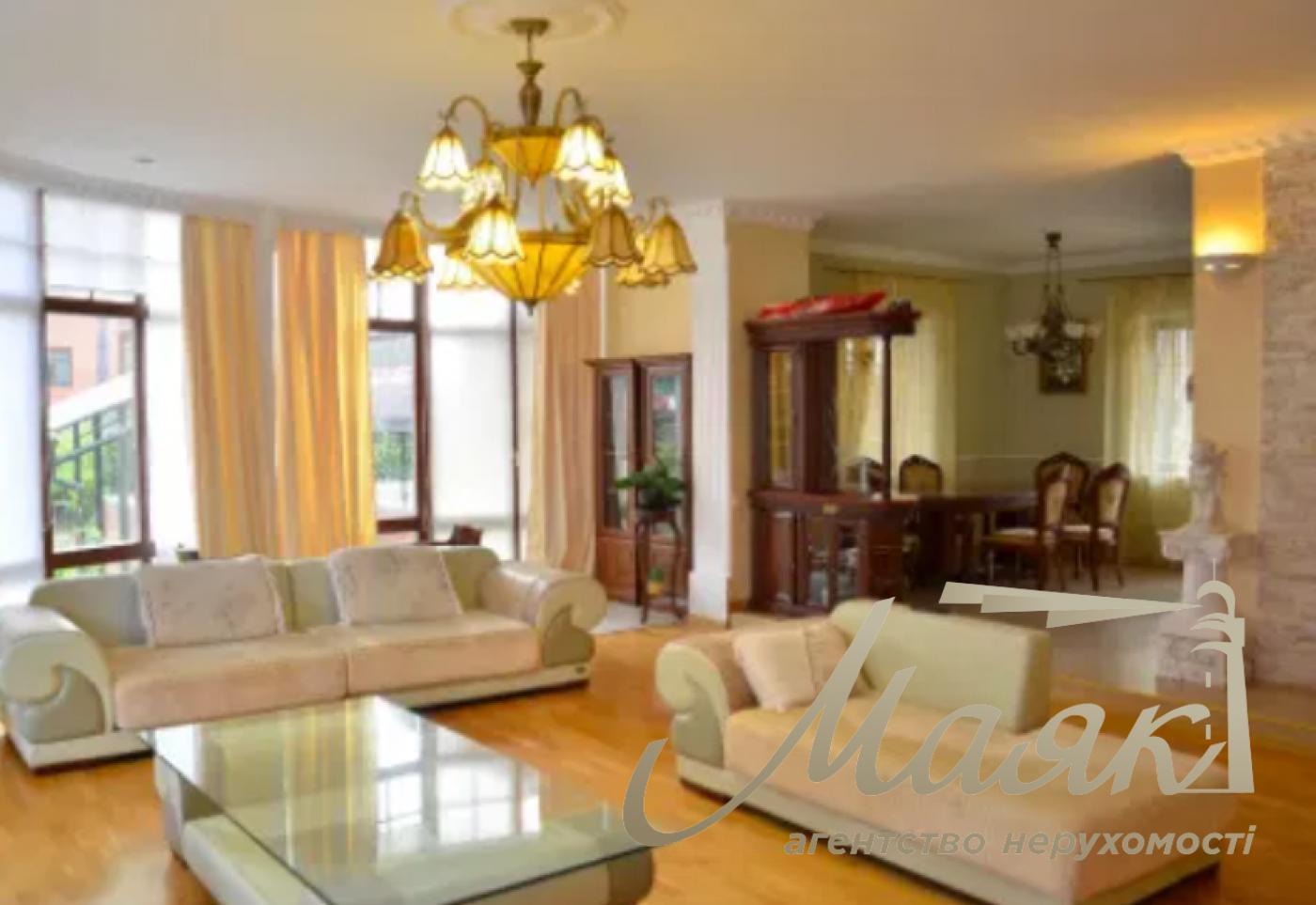 Оренда будинку Пуща Лісова, Мощун, закрите містечко з Лісом та Озером