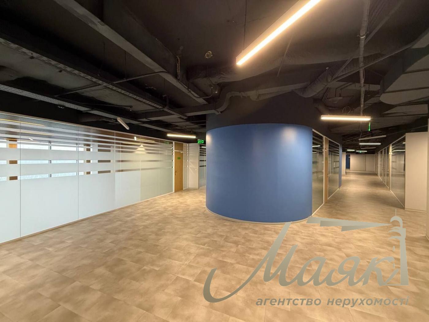 Оренда офісу 2718м2 БЦ Parus вул. Мечникова 2 Печерський район м. Палац Спорту