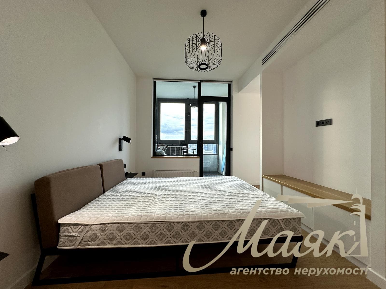 2-Bedroom Apartment for Rent in the Tetris Hall Residential Complex, Delovaya Street