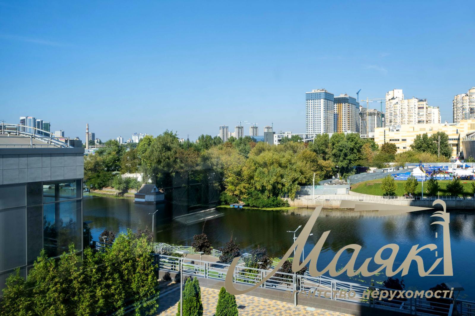 Продаж 4-х кімнатної квартири в ЖК River Stone вул. Трускавецька 10-Г
