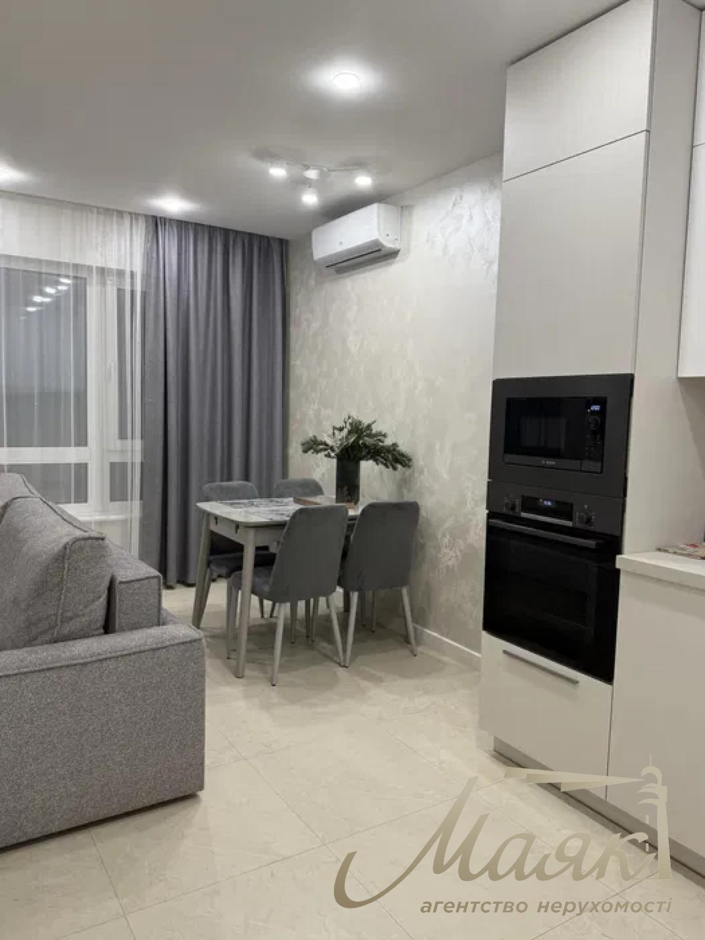 Rent 3-bedroom apartment in White Lines Residential Complex, Goloseevsky district, Kyiv