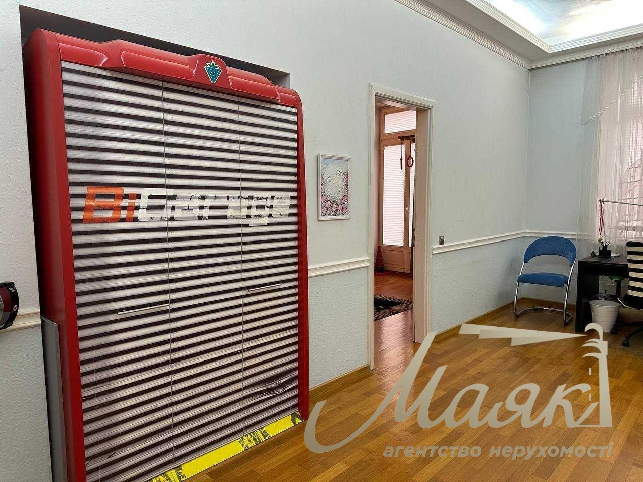 Аренда помещения под офис 180 м² в самом центре Киева, на Майдане Независимости