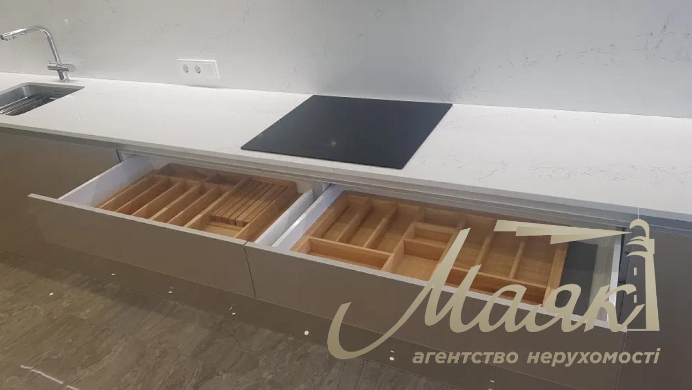 Продаж 4к квартири ЖК ул. Кловський Узвіз, Липки