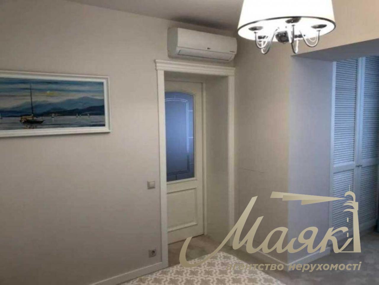 Продажа 3-к квартира ул. Антоновича, Центр, г. Киев