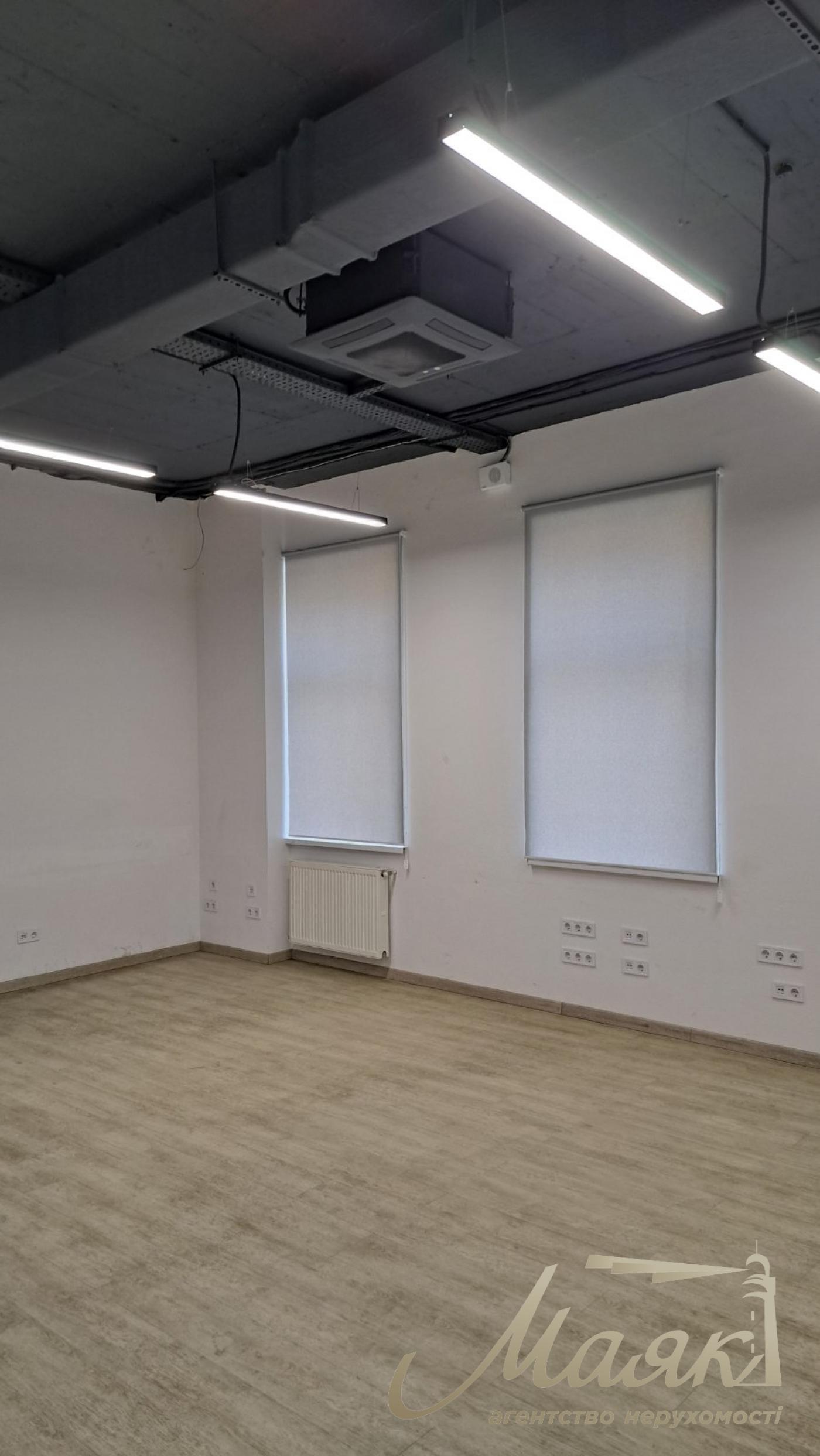 Оренда офісу 260м2 БЦ ILLINSKY вул. Іллінська 8, Поділ, Київ