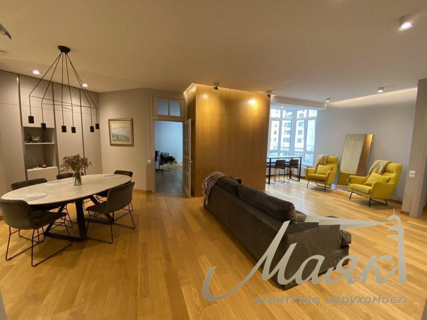 Продажа 3-комнатной квартиры в ЖК «Печерская Панорама»