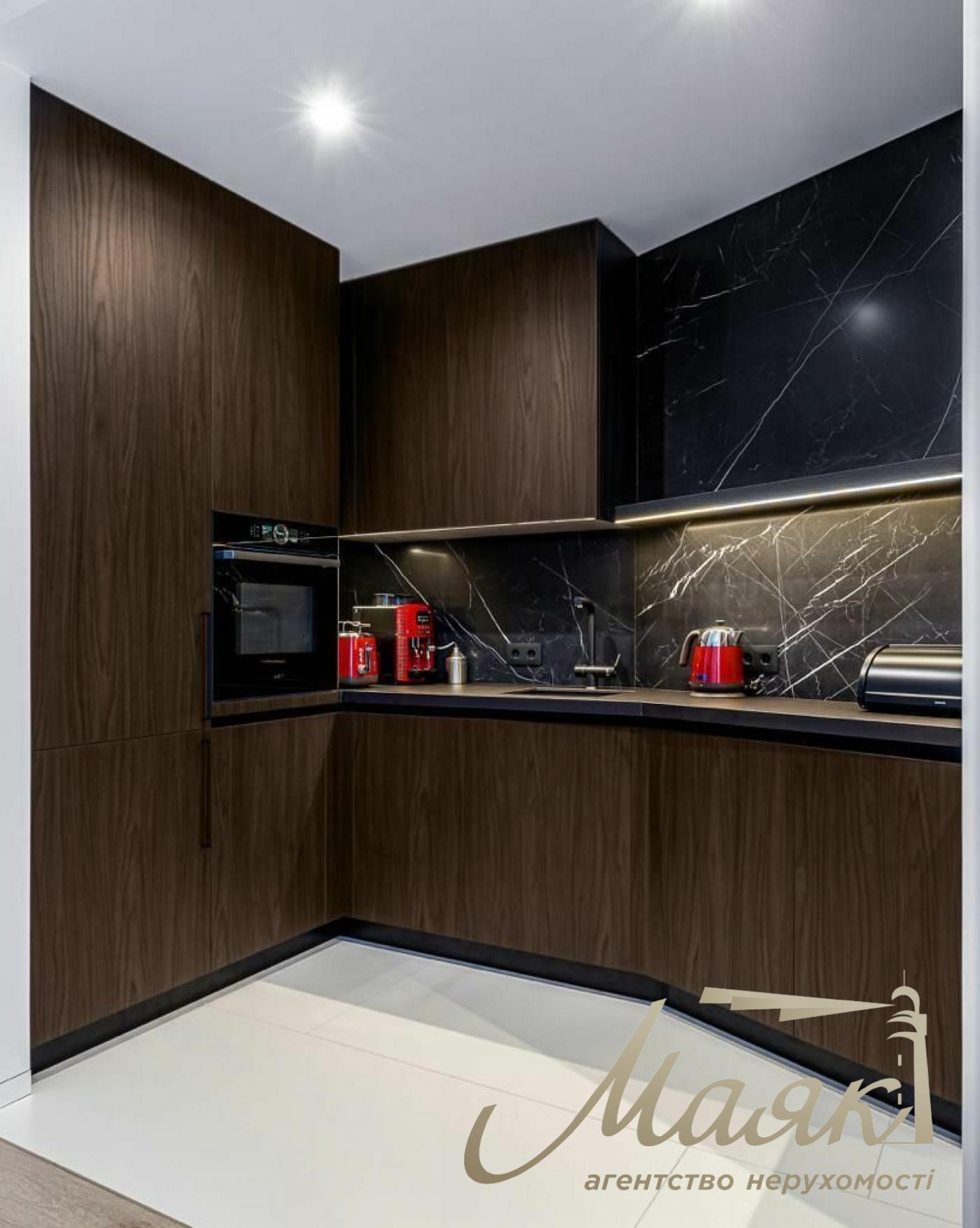 Аренда 3-комнатной квартиры 120м2 в ЖК Busov Hill