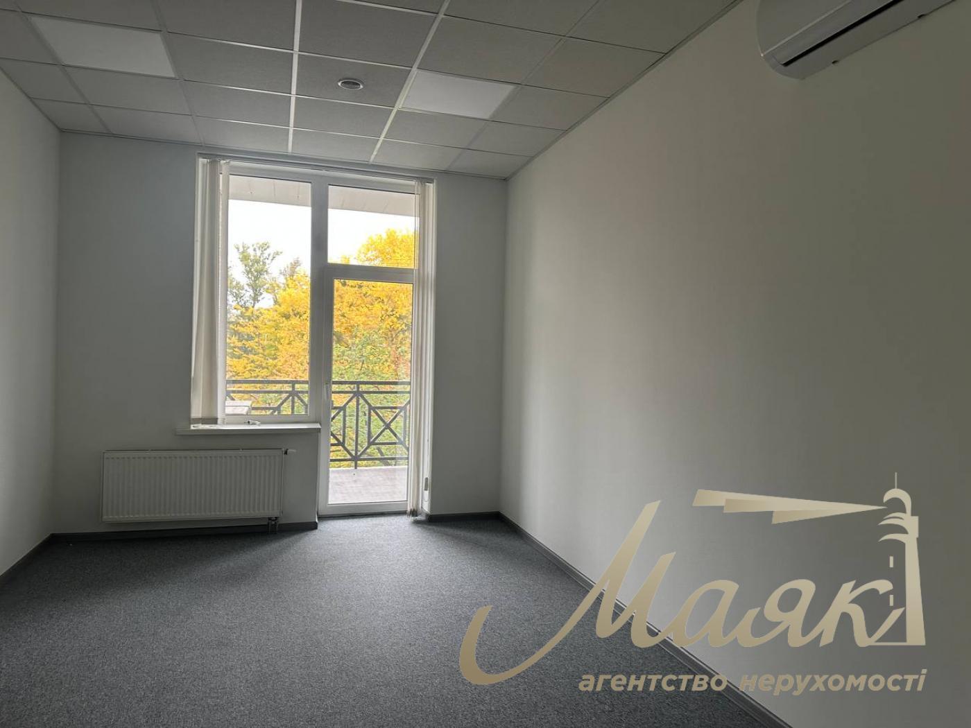 Аренда офиса 520м2 по ул.Михновского, Зверинецкая