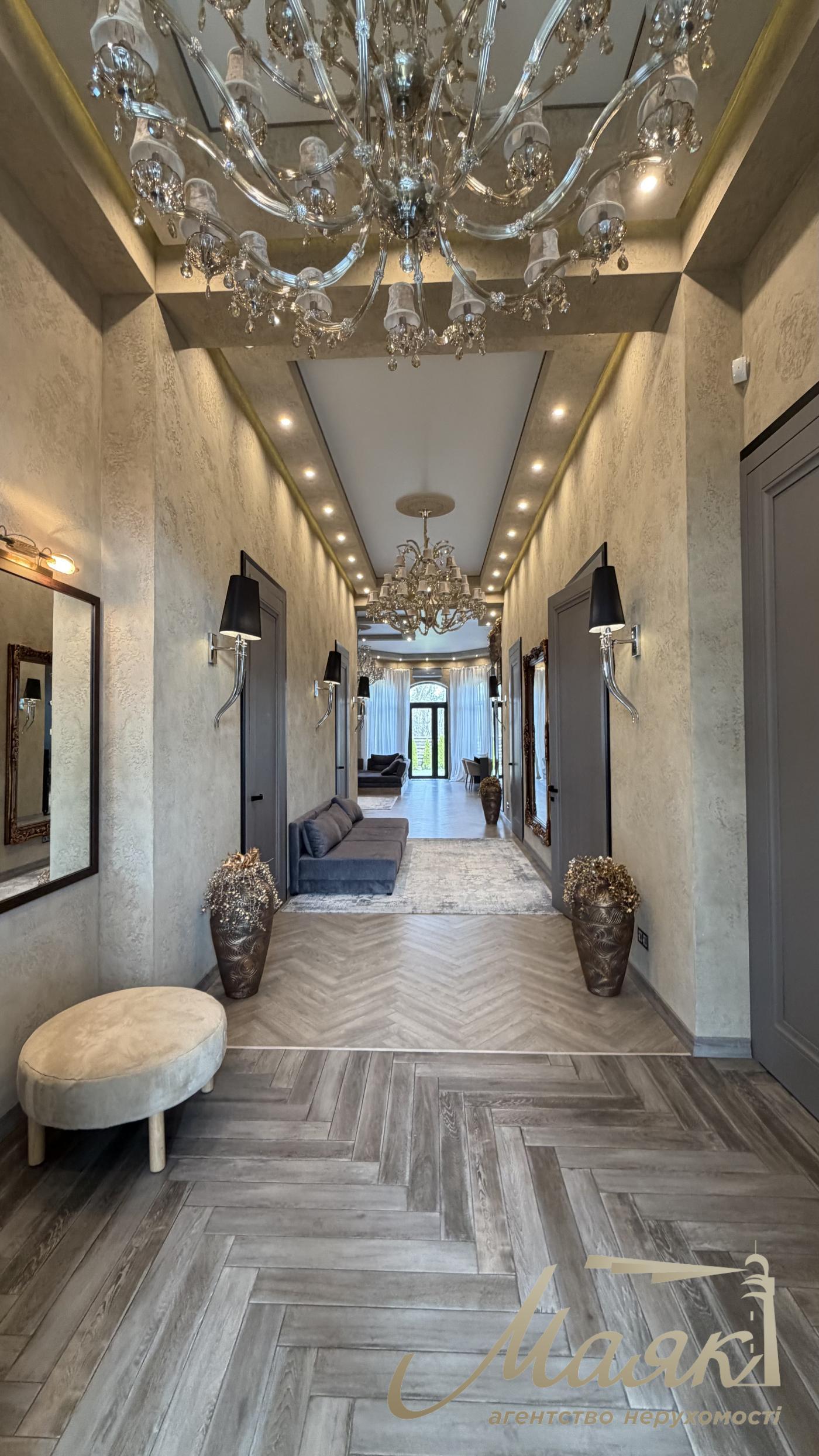 Оренда одноповерхового будинку 250 м² в с. Віта-Поштова в марокканському стилі, Київська область