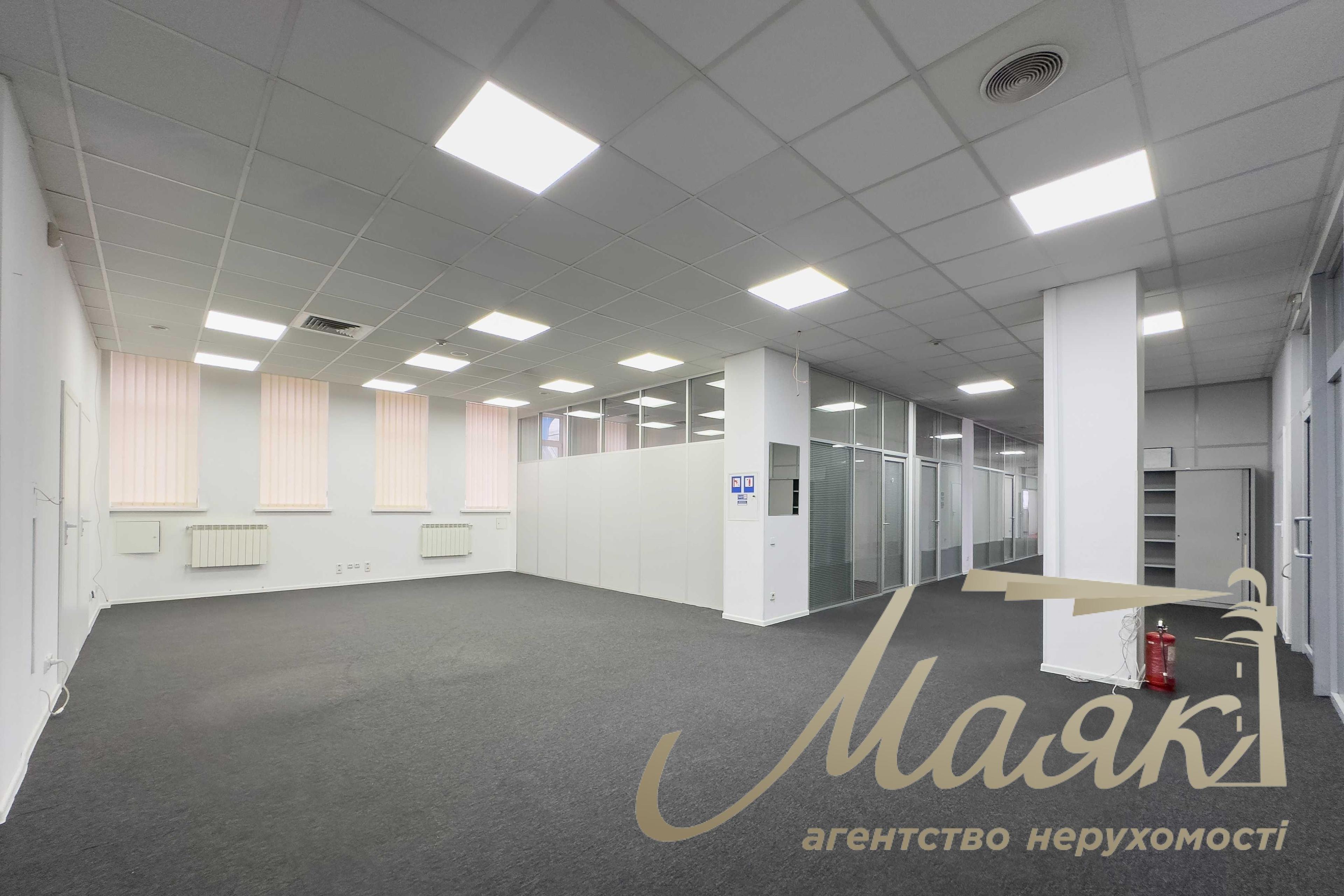 Office for rent in BC Satelit, Svyatoshyn, 1324 m2