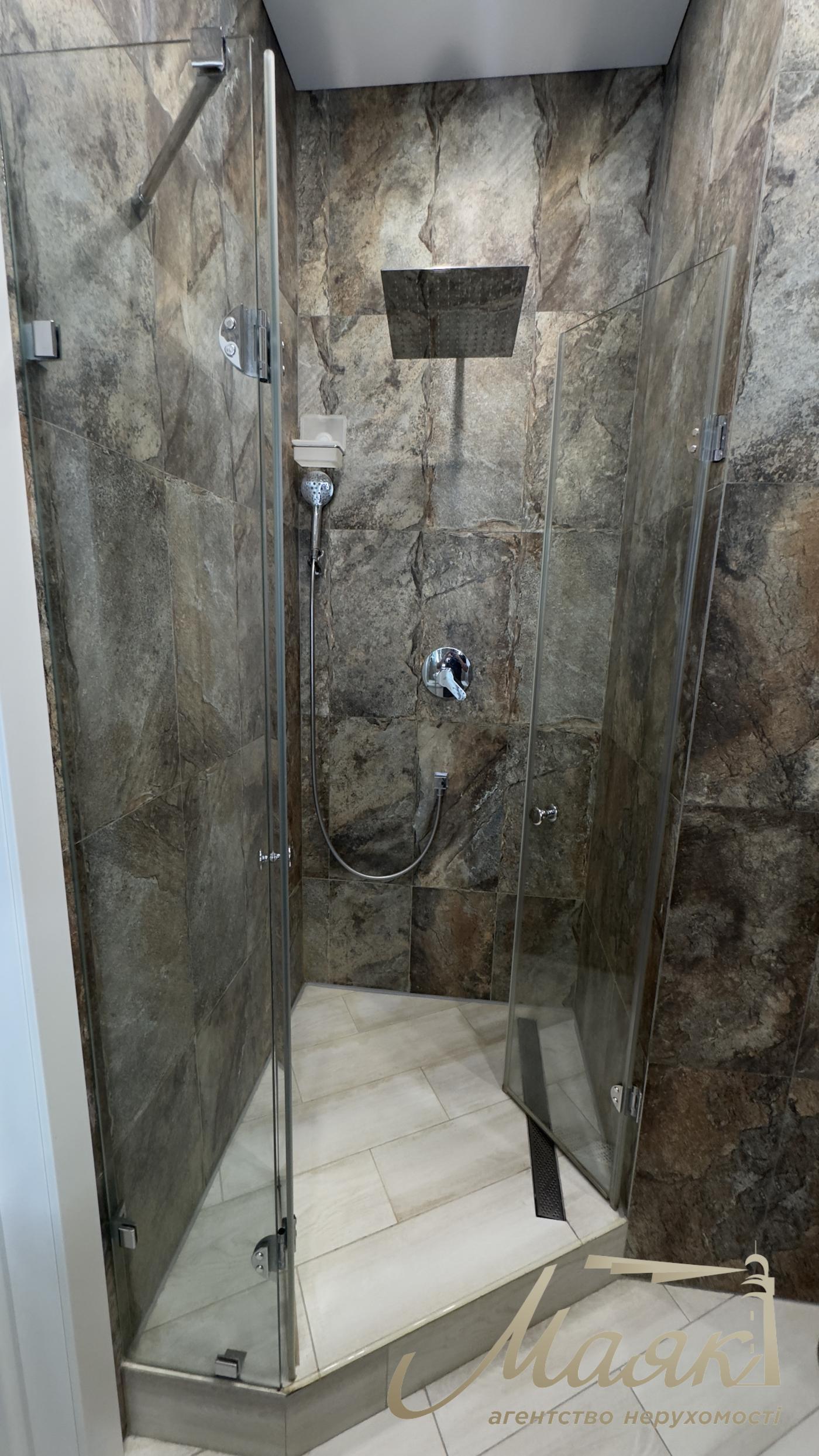 Оренда 2-кімнатної квартири в ЖК Бульвар Фонтанів, 88м², Печерськ, Київ