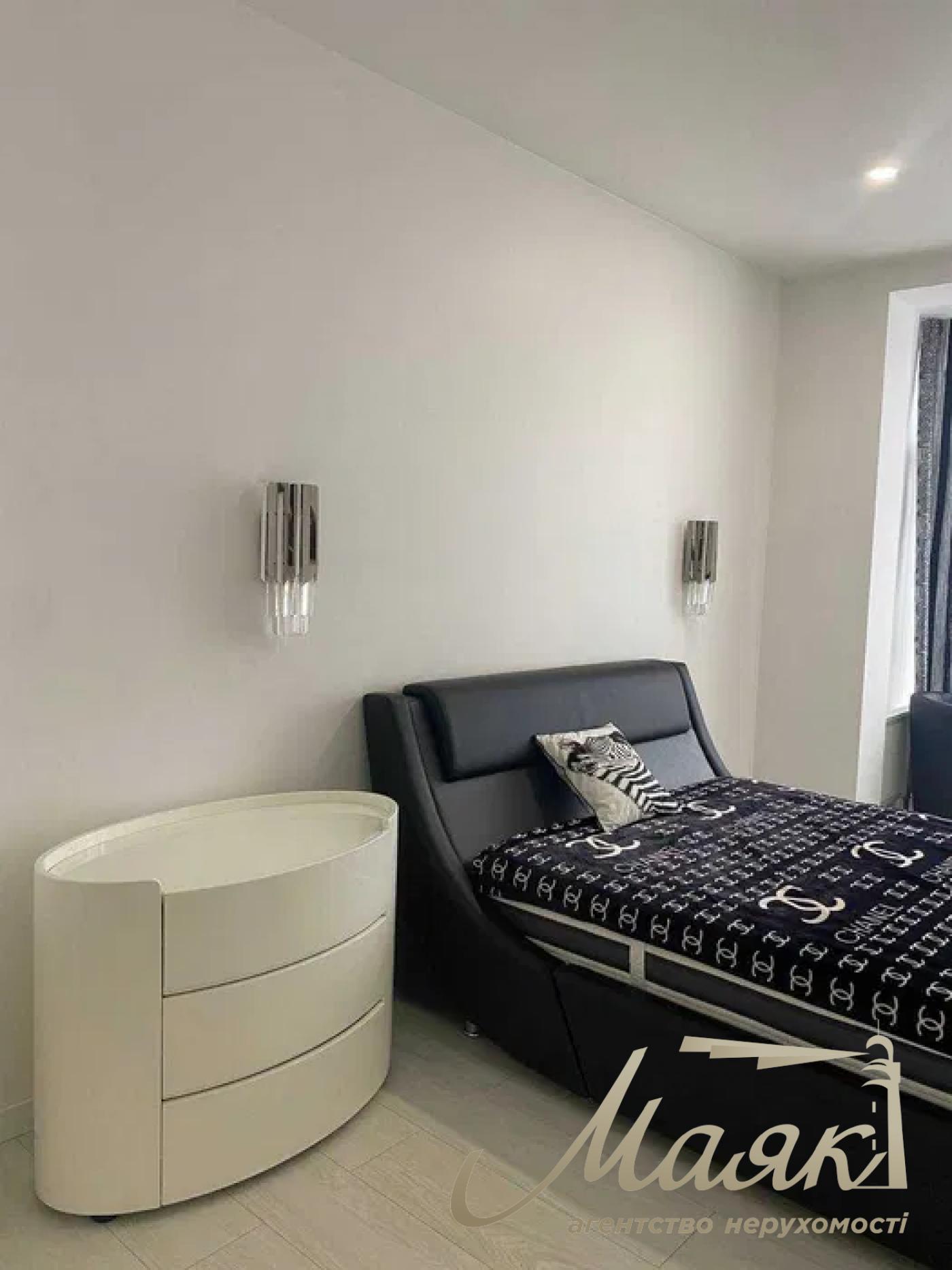 Аренда 3к квартиры ЖК Фундуклеевский, ул. Богдана Хмельницкого, Центр