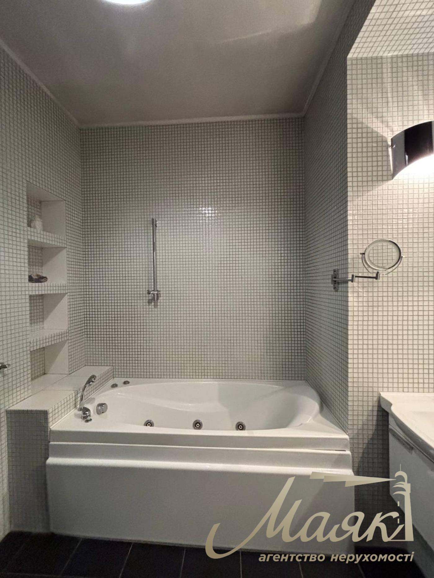 Оренда 2к квартири, вул. Гетьмана Павла Скоропадського, Голосієво