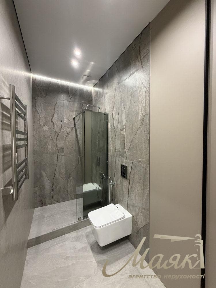 Продаж 1-кімнатної квартири в ЖК Delmar (57 м) на вулиці Верхогляда, 14А, Печерський район