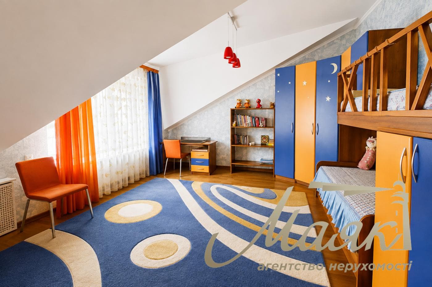 2-story house for rent, 285 m², Podgortsy