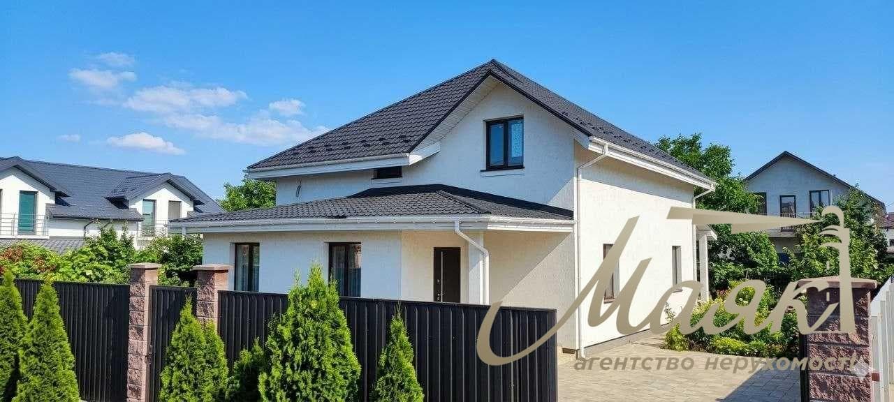 For sale 2-storey house 250m2 in Gatnoye village, cottage development, Kyiv-Svyatoshinsky district, Kyiv region.
