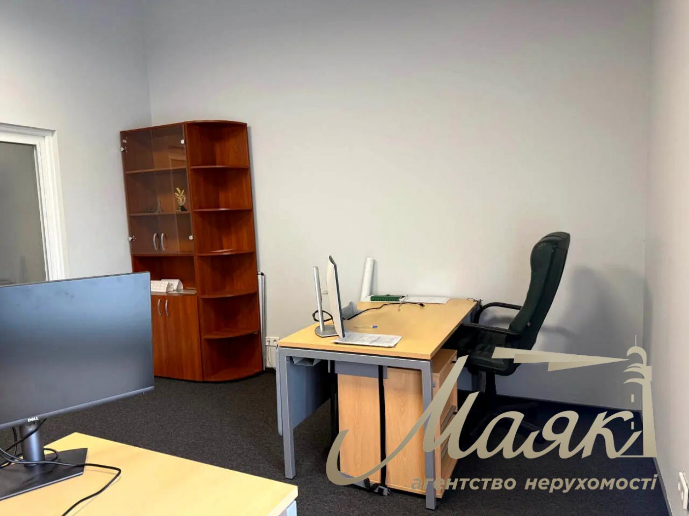 Оренда офісу 630 м2 у БЦ вул.Гайдара 58/10, Олімпійська