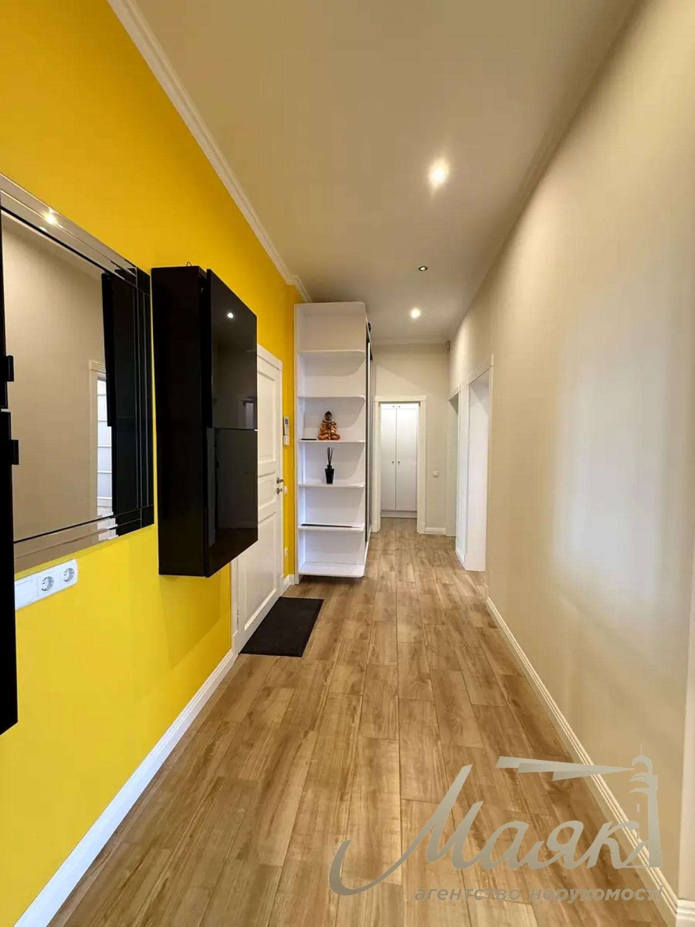 3-bedroom apartment for rent, 72 m², 2-A Verkholyad Street, "Novopechersky Dvor" residential complex